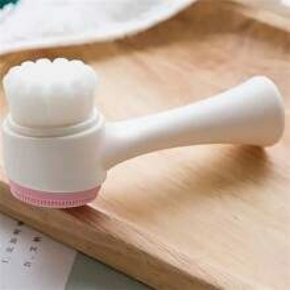 Easy Clean Nylon Pet Paw Brush Gentle