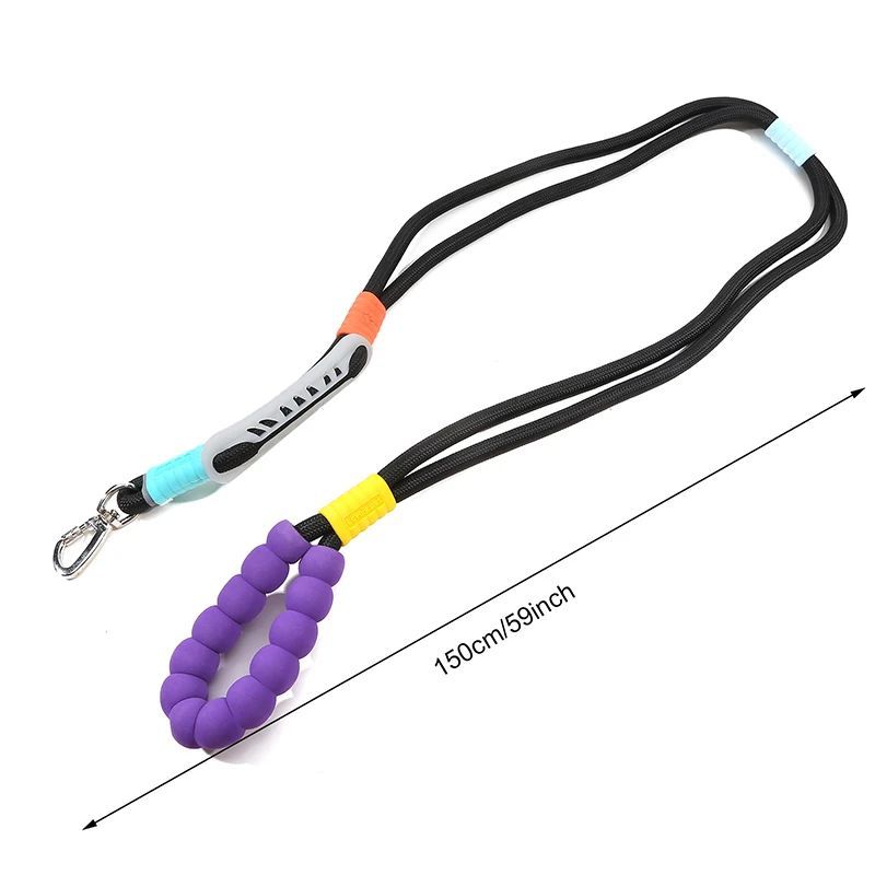 Versatile Pet Traction Leashes With A Comfortable
